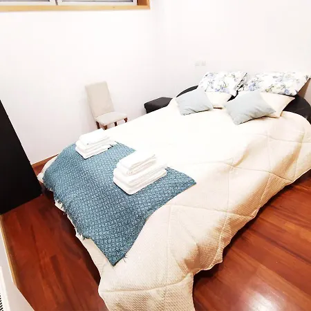 Loft Station 吉马良斯