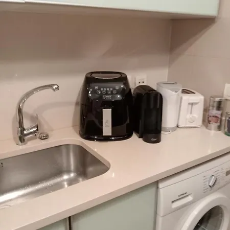 Loft Station 公寓 *